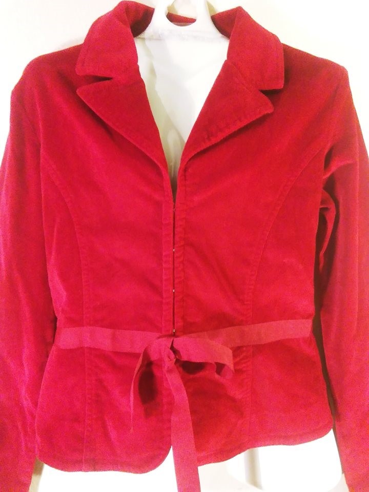 SO real .so right women's vest , size L , color red long sleeve