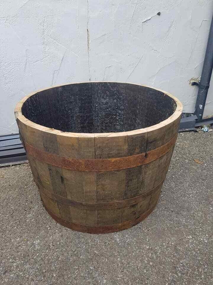 Large Vintage plant pot barrel, perfect for garden / project. in