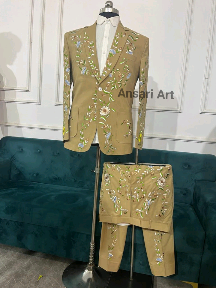 Pre-owned Art Men 2pc Beige Cotton Suit Personalized Floral Embroidered Notch Lapel Designer