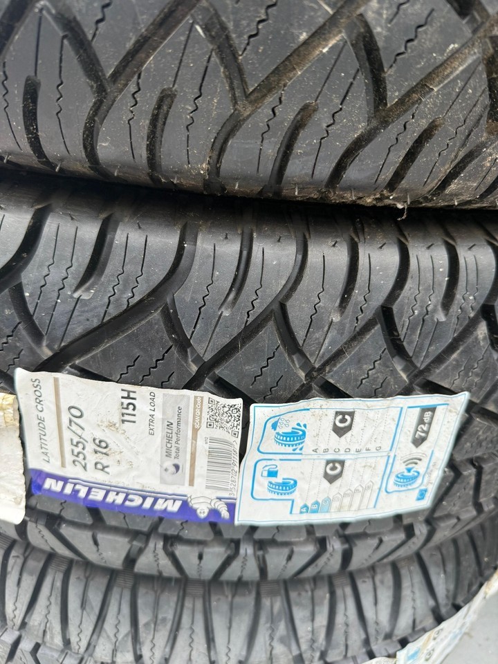 New 255 70 16 Michelin, Latitude Cross, XL, M+S, 115H x1 Tyre (F1_tyres) YD174