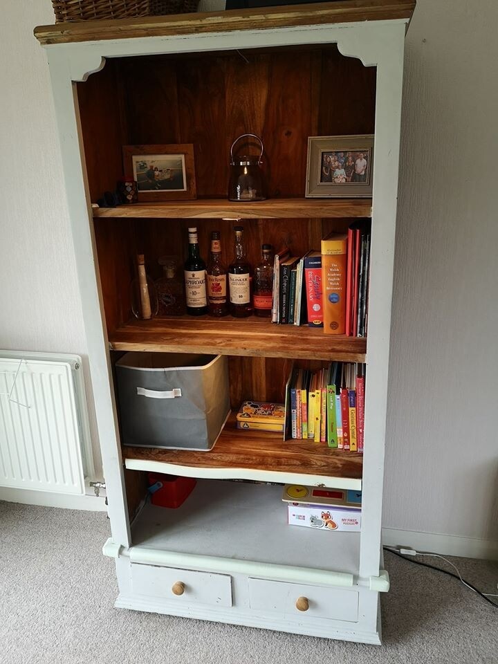 Solid Wood Bookshelf Bookcase in Carmarthenshire Gumtree Solid Wood Bookshelf Bookcase in Carmarthenshire Gumtree