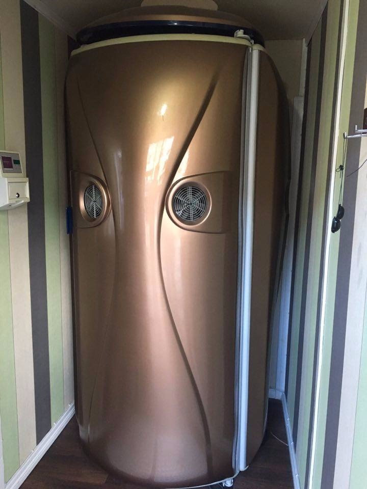 Alisun SunVision V200 XXL Stand Up Sunbed for sale in Lurgan, County