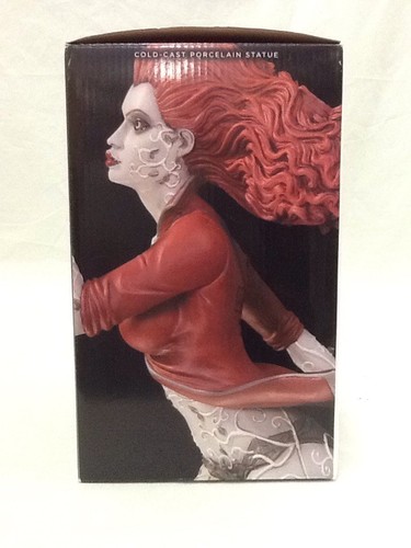 DC Collectibles Batman: Arkham Asylum Poison Ivy Statue