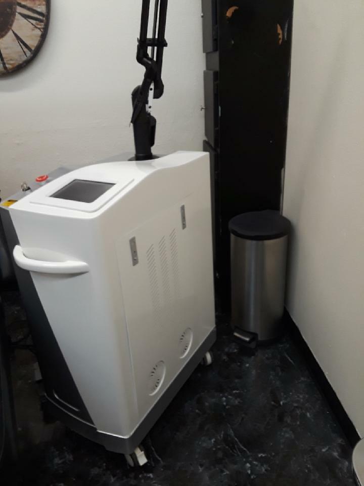 Q Switch Yag Laser For Tattoo and Hair Removal