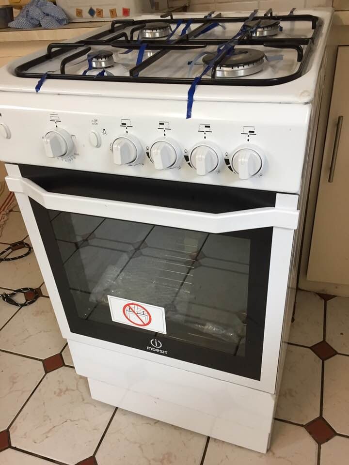 Indesit Dual Fuel Cooker 50cm BRAND NEW Gas Hob / Electric oven & Grill in Durham, County