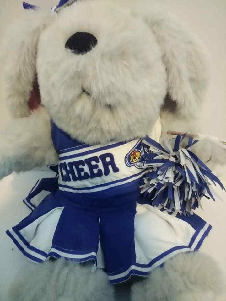 M.T. Bear & Co. Bunny Rabbit Plush Plays Twinkle Little Star In BABW 1999