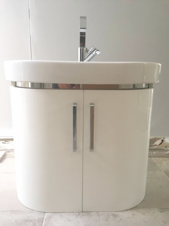 Curved Gloss Bathroom Vanity Unit, Basin and Mixer Tap in Wymondham
