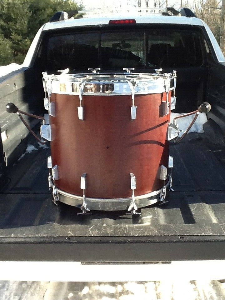 SONOR PHONIC PLUS 18 X 22 BASS DRUM,MAHOGONY FINISH