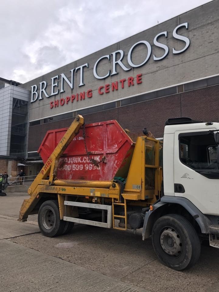 SKIP HIRE/GRAB/WASTE CLEARANCE/RUBBISH COLLECTION in Hendon, London
