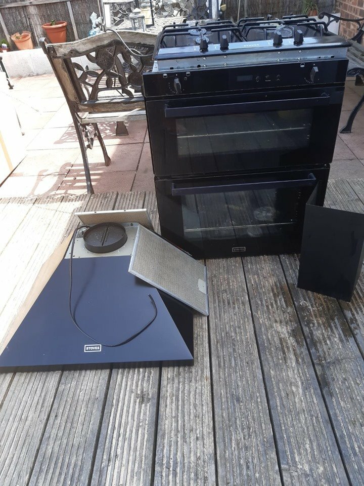 Stoves Freestanding Dual Fuel Cooker and Hob Plus Extractor in