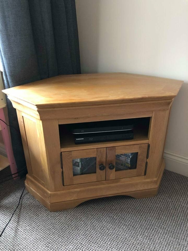 Solid Oak corner TV unit in Keighley, West Yorkshire Gumtree