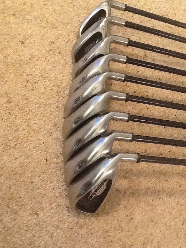 Callaway Big Bertha irons with graphite shafts in Kirkintilloch