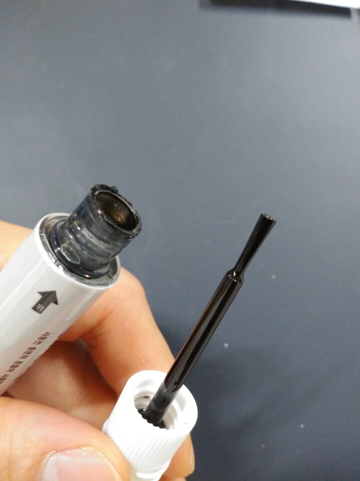 Kia Oem Touchup Brush & Pen Paint(color Code 1d Clear White) Fit