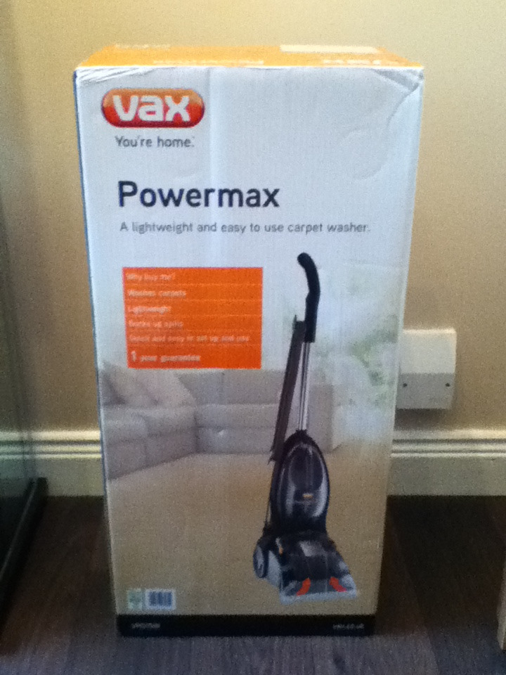 VAX POWERMAX CARPET CLEANER WASHER WITH 4 SOULTION BOTTLES BRAND NEW