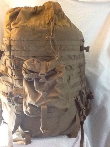 EXTREMELY LARGE BACKCOUNTRY WILDERNESS BACKPACKERS BACKPACK VERY NICE CONDITION