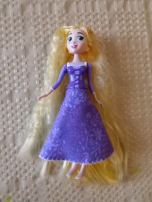 Disney Tangled The Series Spin 'n Style Rapunzel doll 8'' Hasbro