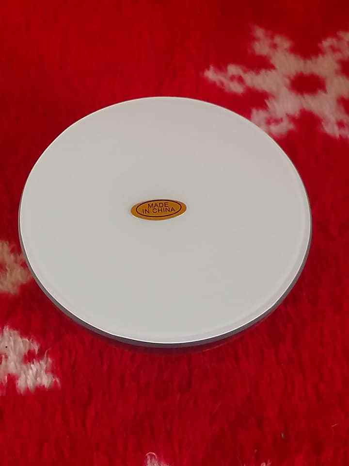 Beautiful Commemorative William and Catherine Wedding Paperweight by Royal Crest