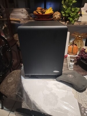 Velodyne WC-10 10in Powered Subwoofer