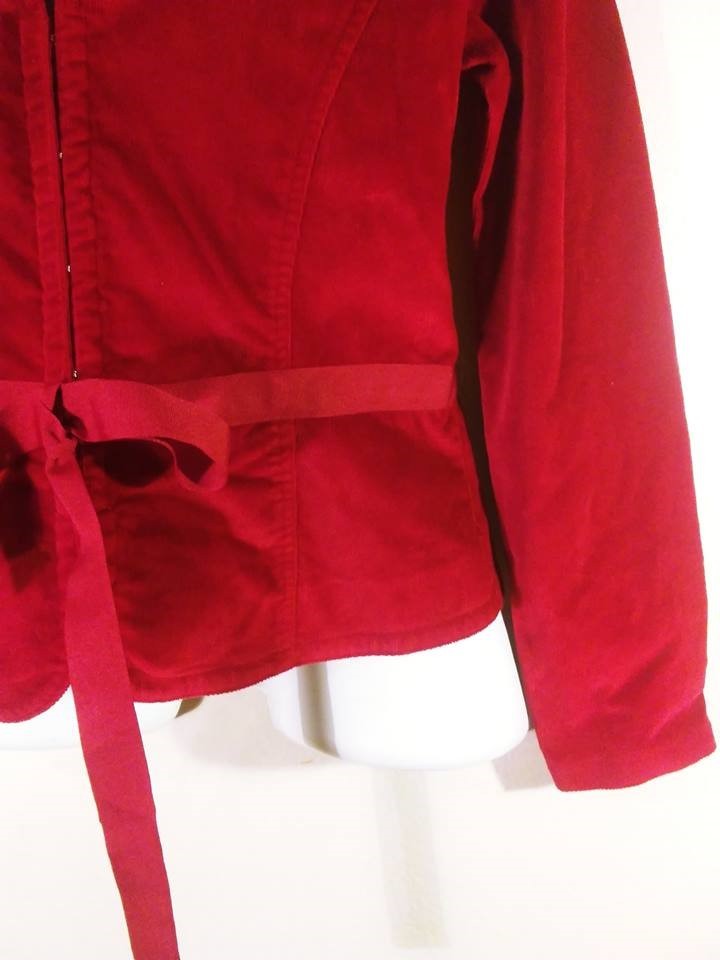 SO real .so right women's vest , size L , color red long sleeve