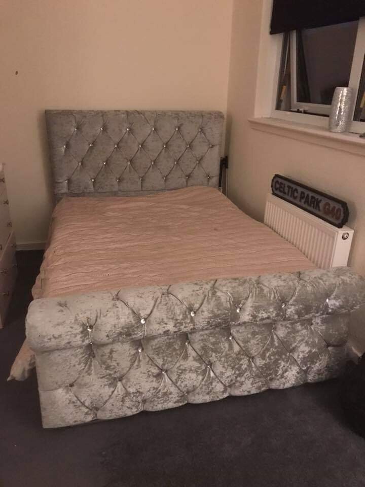 Crushed velvet diamonte sleigh bed in Stevenston, North Ayrshire