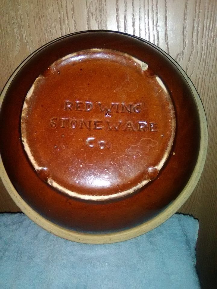 Bottom Marked Red Wing Stoneware Milk Pan or Shoulder Mixing Bowl.  Albany Slip