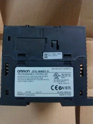 Deliver quickly OMRON CPU CP1L-M40DT-D NEW 