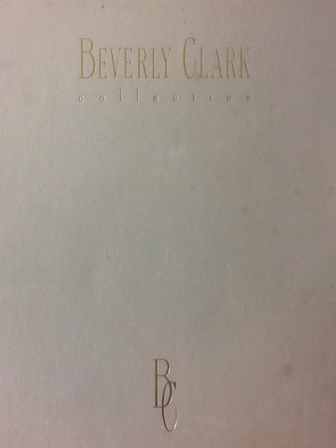 Beautiful Pair BEVERLY CLARK COLLECTION Fluted EUROPEAN CRYSTAL Toasting Glasses