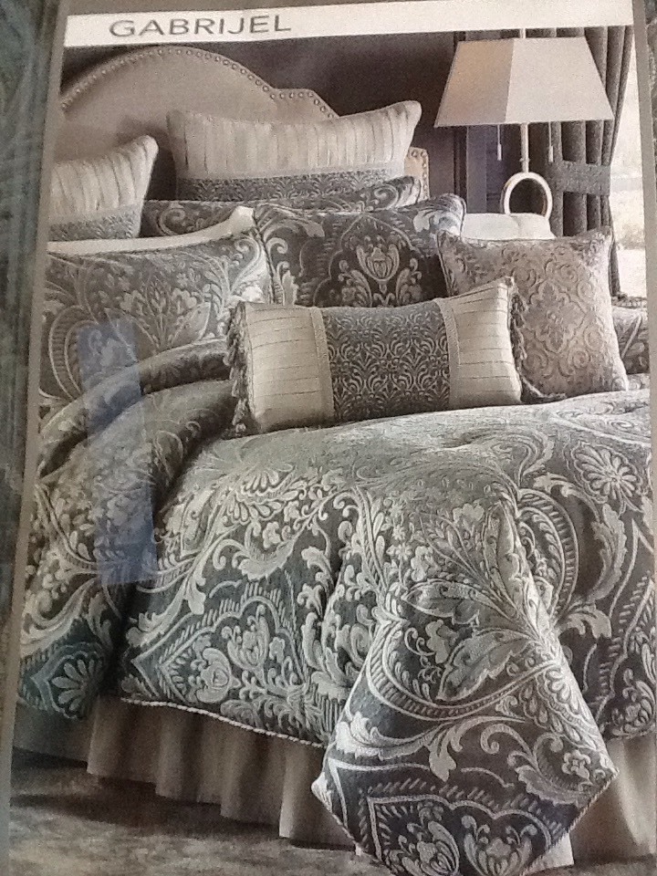 CROSCILL GABRIJEL  King Comforter Set NEW