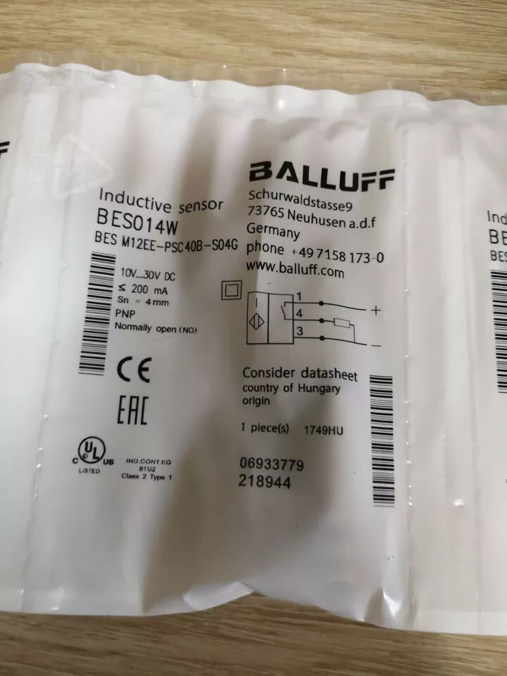 1pc New For BALLUFF BES M12EE-PSC40B-S04G (BES014W) Sensor