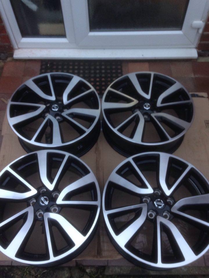 Nissan Qashqai,Xtrial 19 inch tekna alloy wheels in Southampton