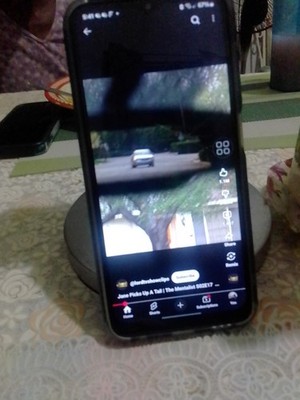 Foto dell'oggetto di un acquirente verificato