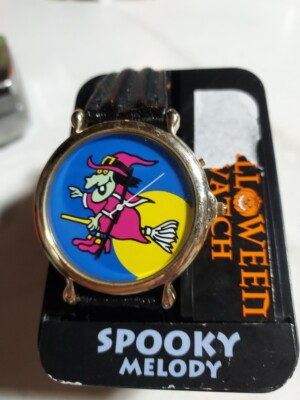 WATCH IT!  CUTE HALLOWEEN Witch On Broom SPOOKY MELODY -Quartz. Black PVD