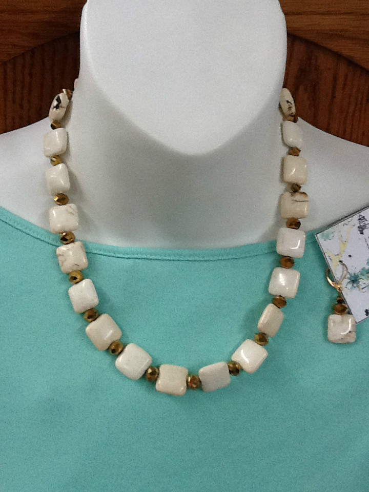 New! Real Stone Necklace and Earrings Set Handcrafted White with Gold