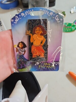 DISNEY PIN Pink A La Mode MIRABEL ENCANTO Portrait Jumbo NEW HTF LE 300