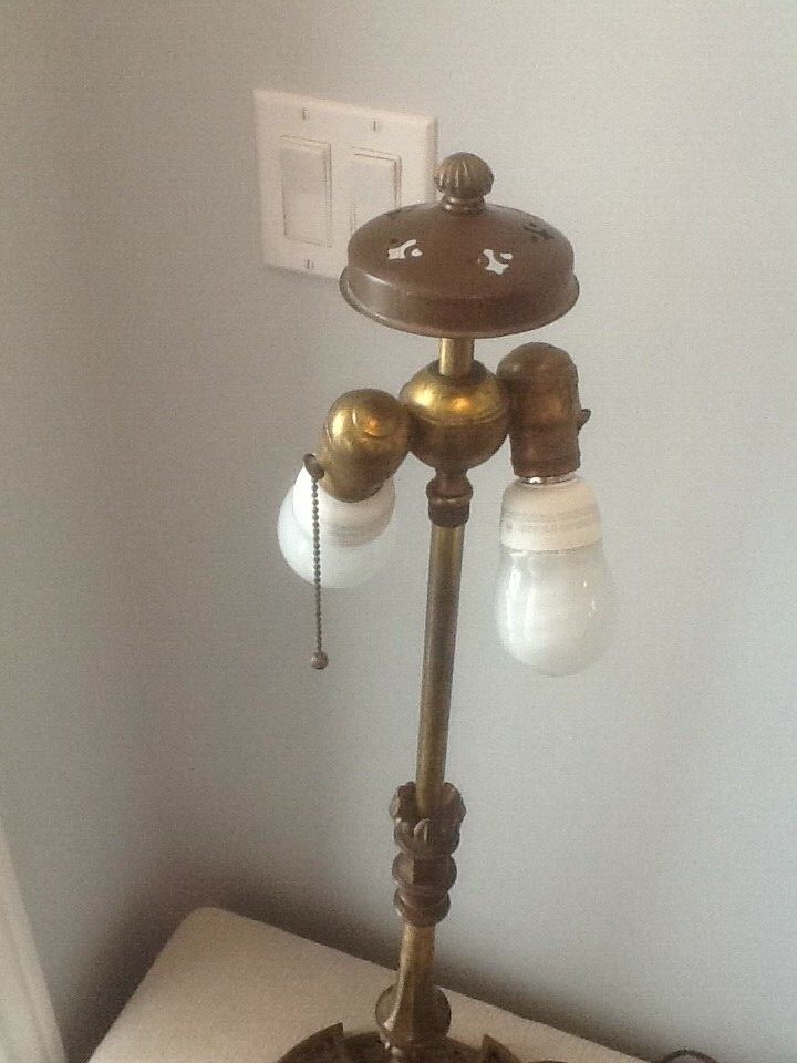 Handel 2 socket table Lamp w/22