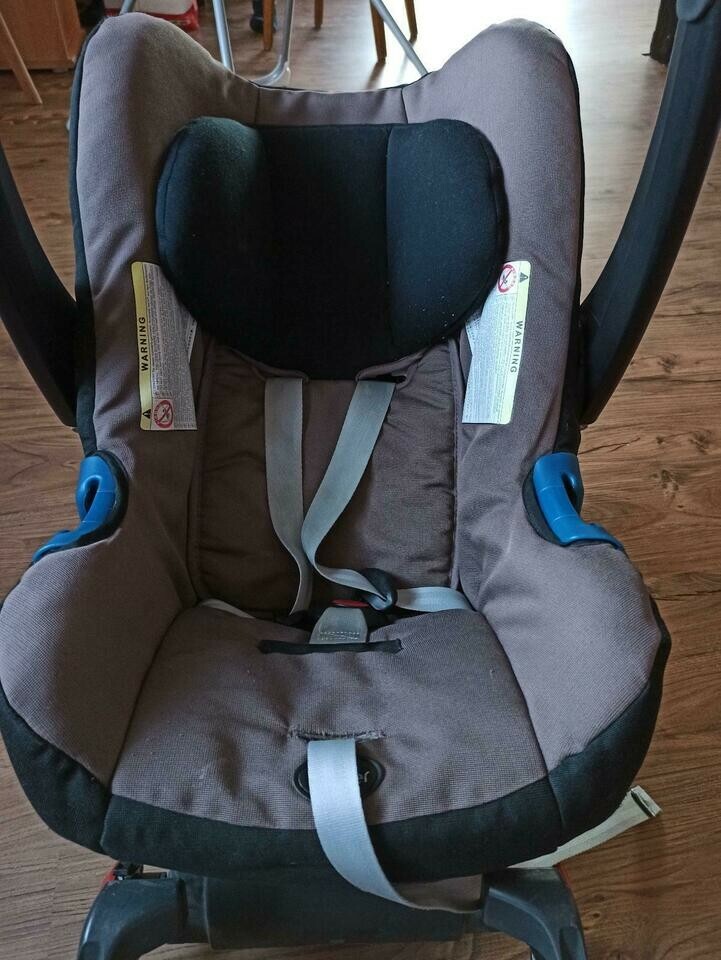 Britax Römer Kindersitz Reboarder Maxi Cosi Isofix gebraucht! 