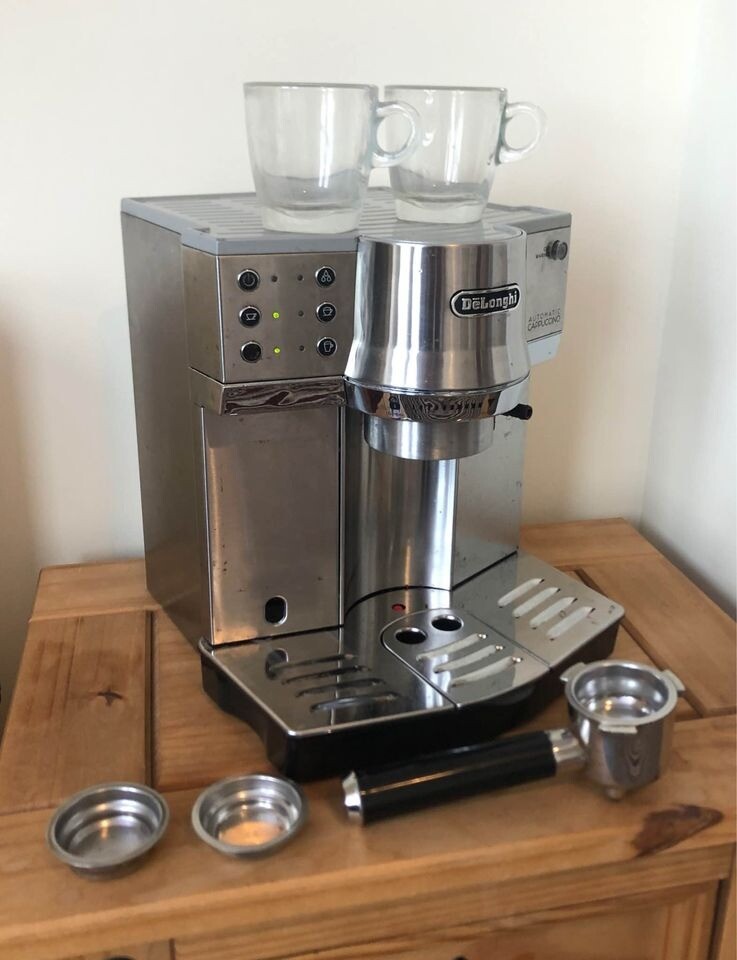 DeLonghi EC860M Coffee Espresso Machine Automatic Cappuccino in