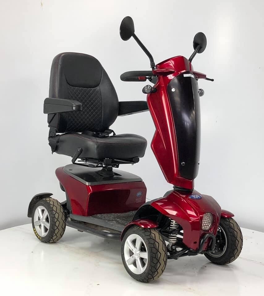 2016 TGA Vita Lite medium full suspension mobility scooter in East