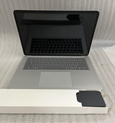 MS Surface Laptop Studio AI2-00001 14.4'' Touch (2TB SSD  i7-11370H 32GB RAM)