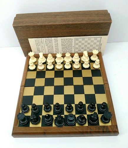 VINTAGE DRUEKE LITTLE JEWEL MAGNETIC CHESS SET 90010 BOX & INSTRUCTIONS COMPLETE