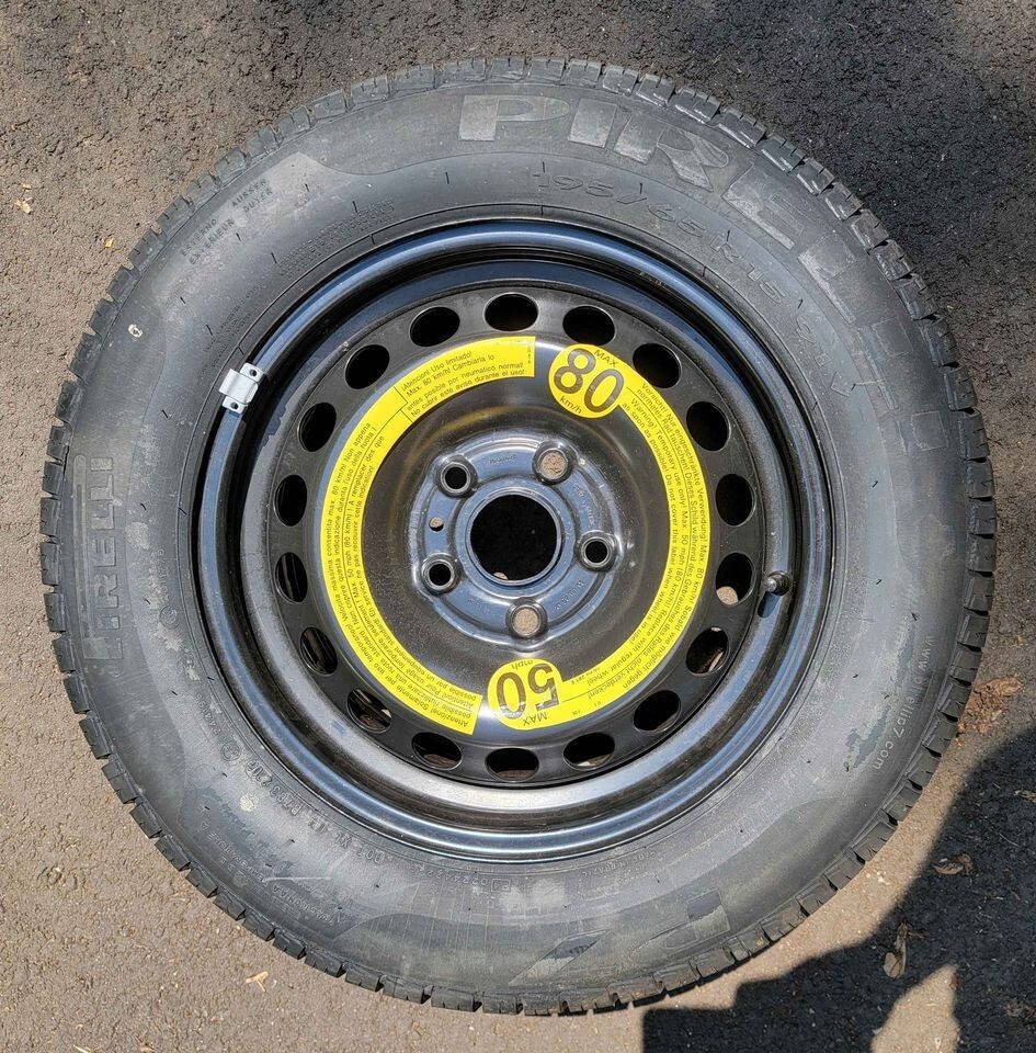 JETTA t タイヤホイール for VOLKSWAGEN Jetta 05-14 7 V-spoke Silver 17x7 Alloy
