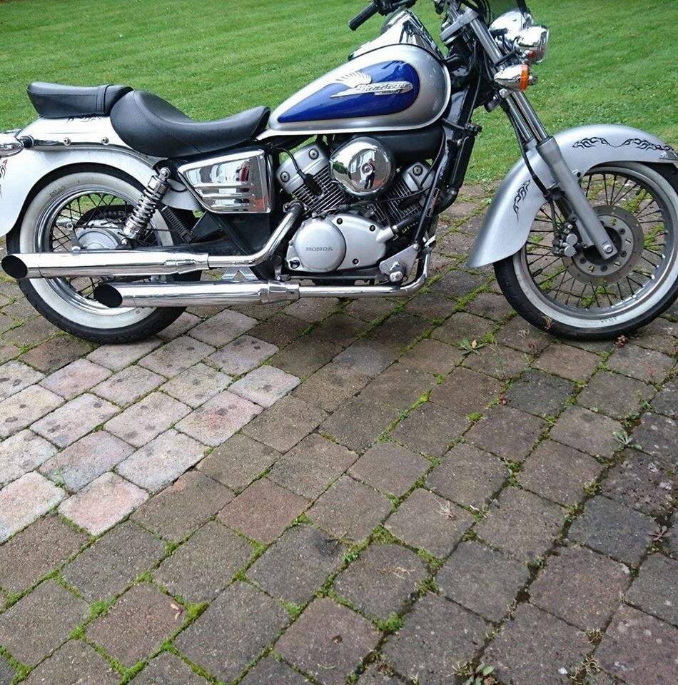 Мотоцикл honda shadow 125