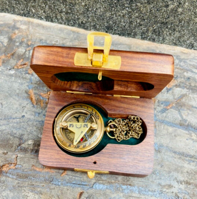 X-mas Brass Push Button Sundial Compass Antique Nautical With Wooden Box