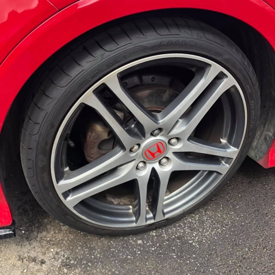 19 inch Rage Alloy Wheels and Tyres (FN2 / MK8 Honda Civic Type R) with 2 spare tyres. in
