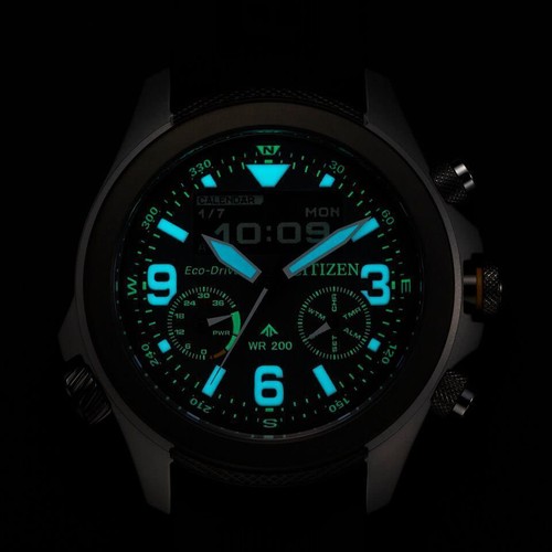 Pre-owned Citizen Jv1007-07e Promaster Land Series Light-powered Japan Import