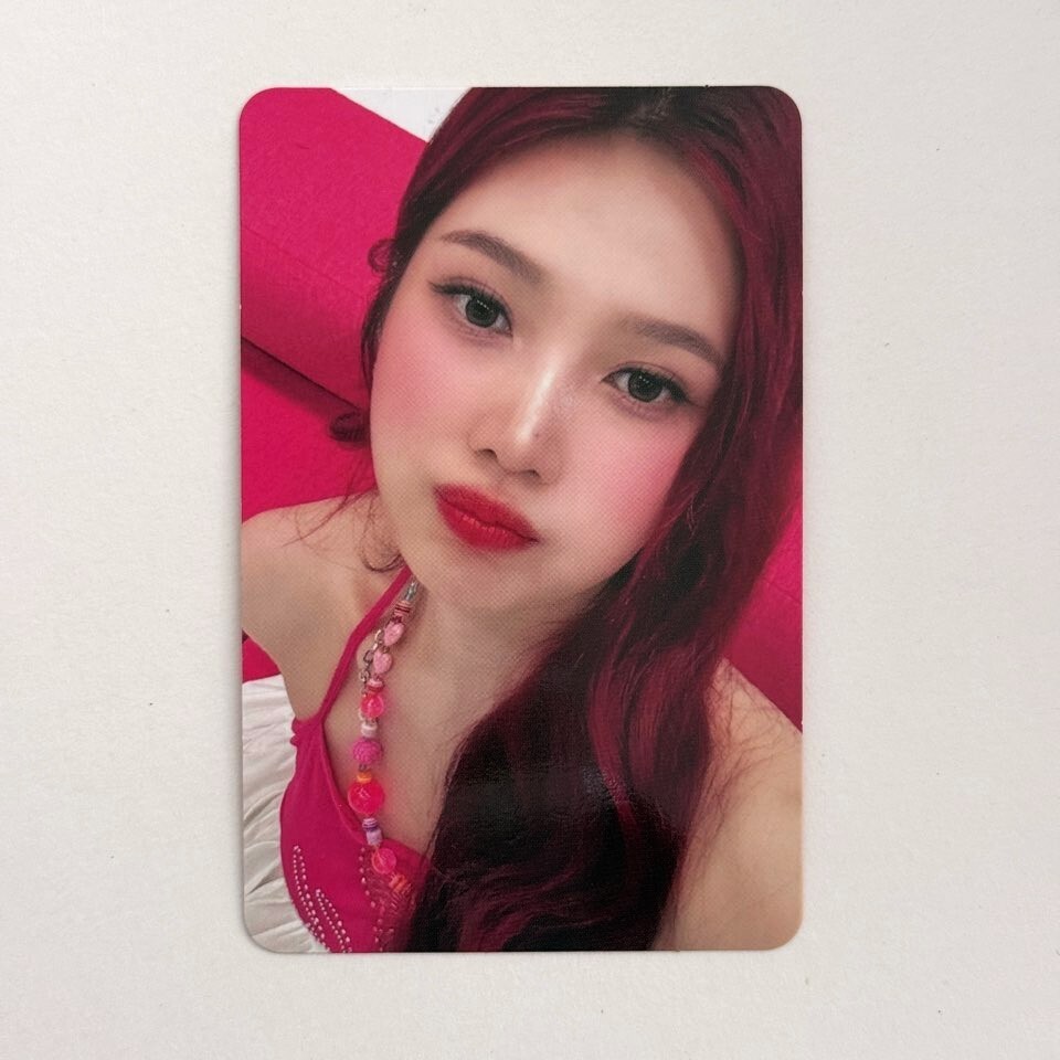 SMTOWN POPUP スシュエム ジョイ Redvelvet オリジナルステッカー絵柄（Red Velvetアイリーン、スルギ