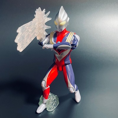 Ultraman Tiga Multi Type. Ultra Action Figure. BANDAI. 6inches