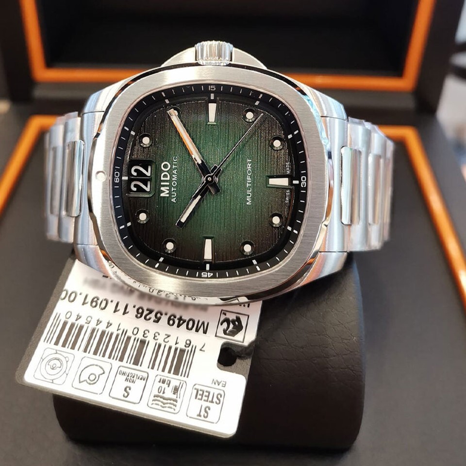 Pre-owned Mido Multifort Tv Big Date Green Dial Stainless Auto 40mm M0495261109100