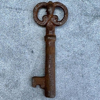 19th-Century Cast Iron Assorted Keys With Antique Finish (Lot of 50)