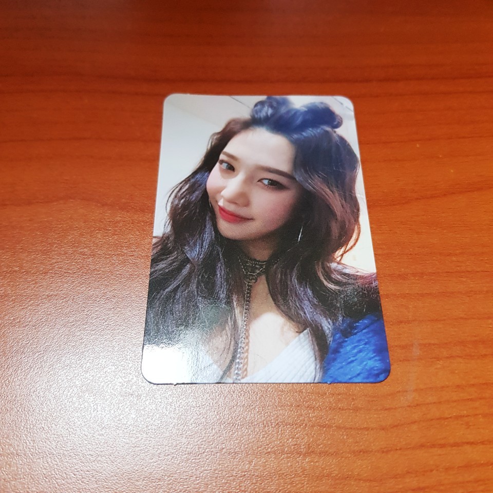 K Pop Red Velvet Mini Album Bad Boy Official Joy Autograph Photocard